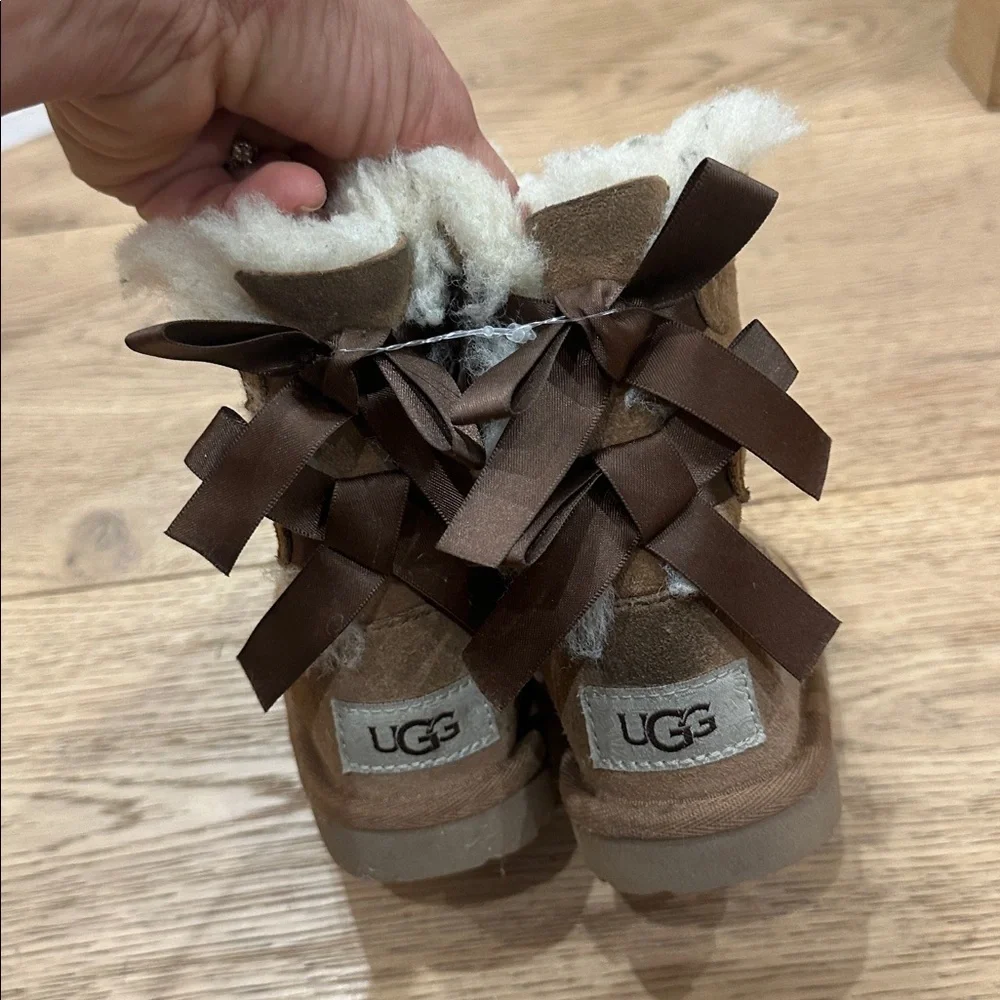 Uggs Bailey bow Brown Shearling-Lined Boots with Ribbon Detail 7 toddler